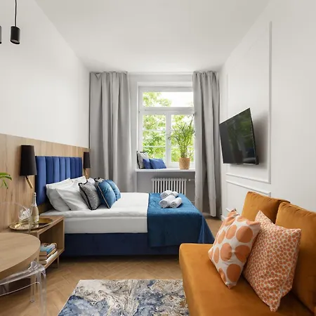 Movo Old Town Warschau