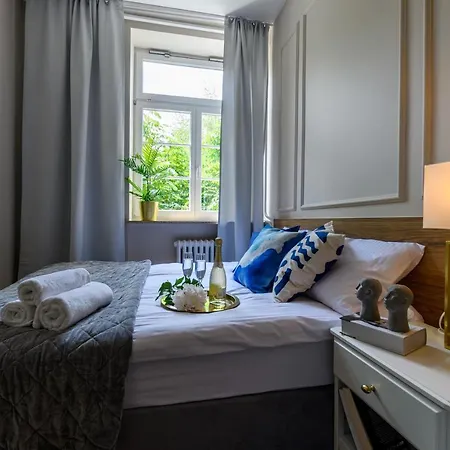 Movo Old Town Apartment