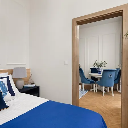 Movo Old Town Apartment